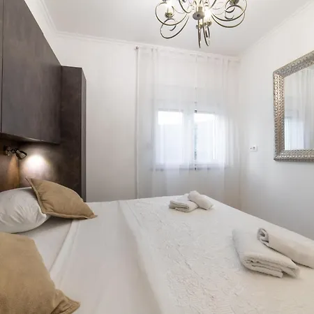 Villa Sunset Kaštel Novi
